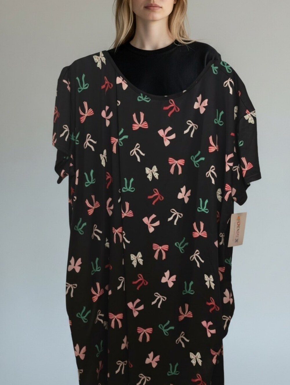 Black Bow-Print Short Sleeve Tunic Top